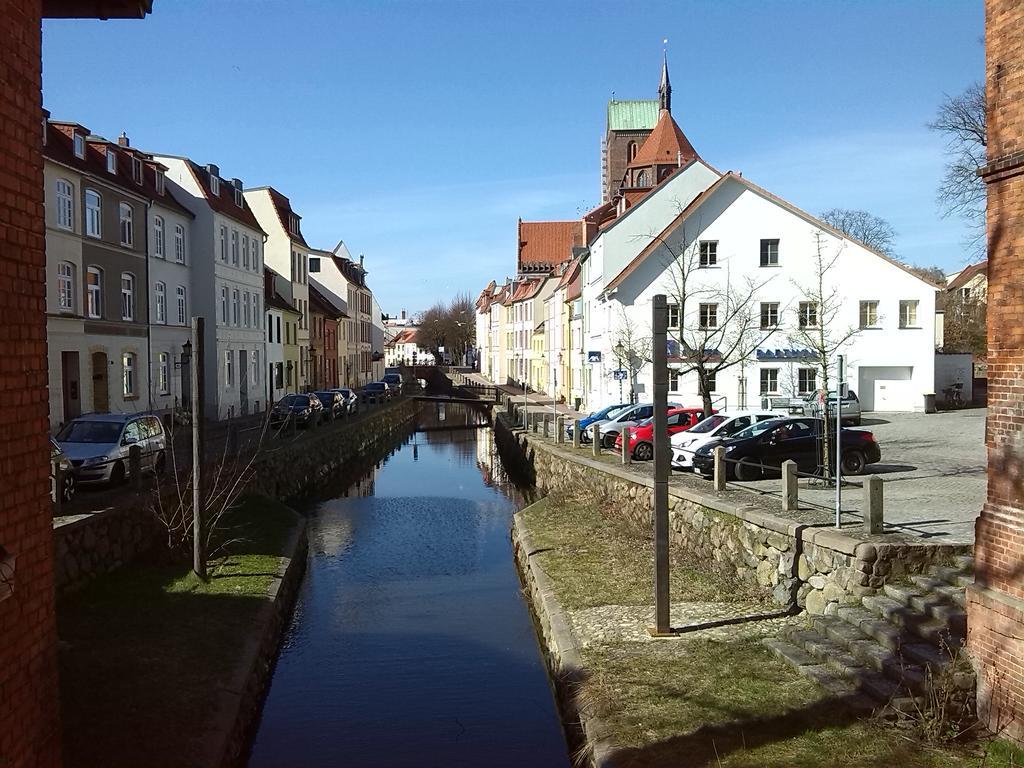 Wohnung Nikolaiblick Wismar Exterior photo